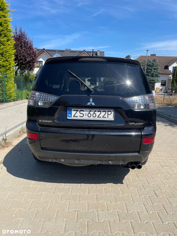 Mitsubishi Outlander 2.0 DID Instyle - 7