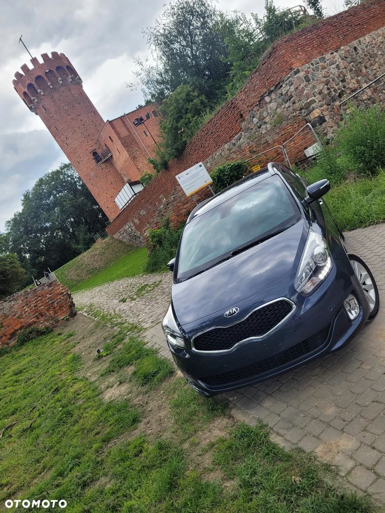 Kia Carens 1.7 CRDi 141 Dream Team Edition - 35