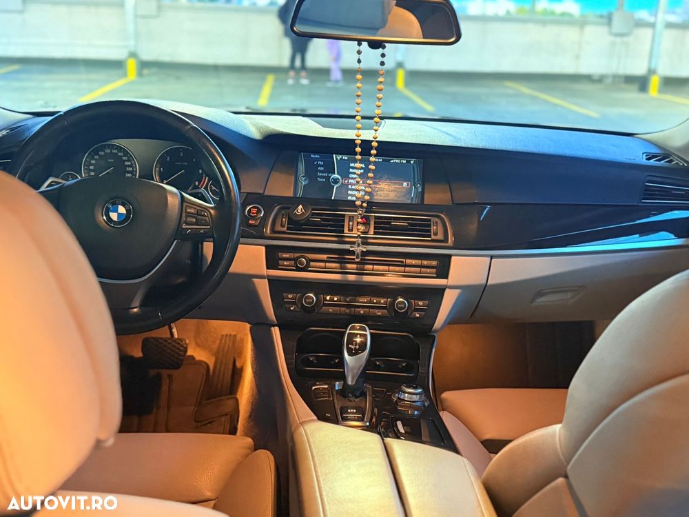BMW Seria 5 520d - 15