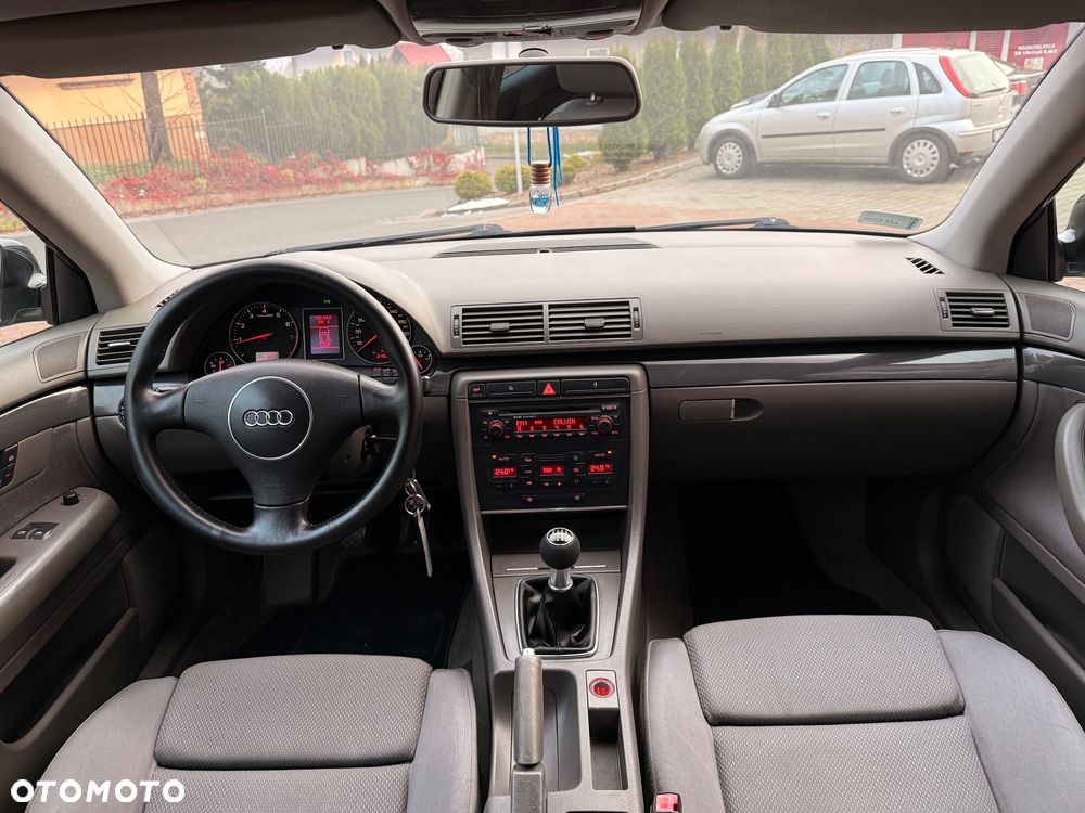 Audi A4 Avant 1.8T - 21