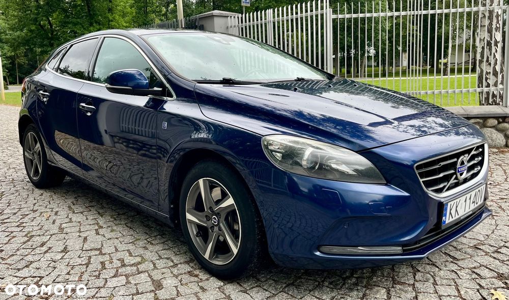 Volvo V40 D4 Drive-E Ocean Race - 4