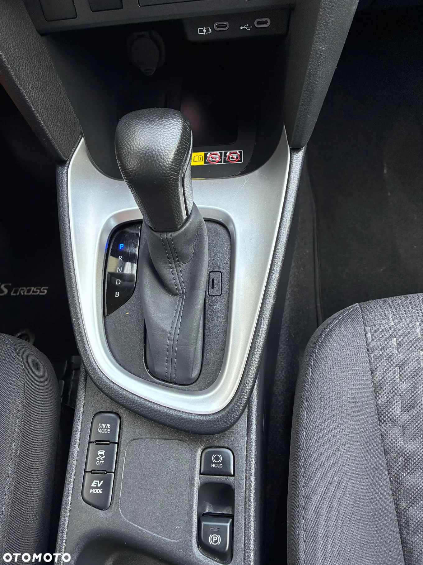 Toyota Yaris 1.5 Comfort CVT - 18