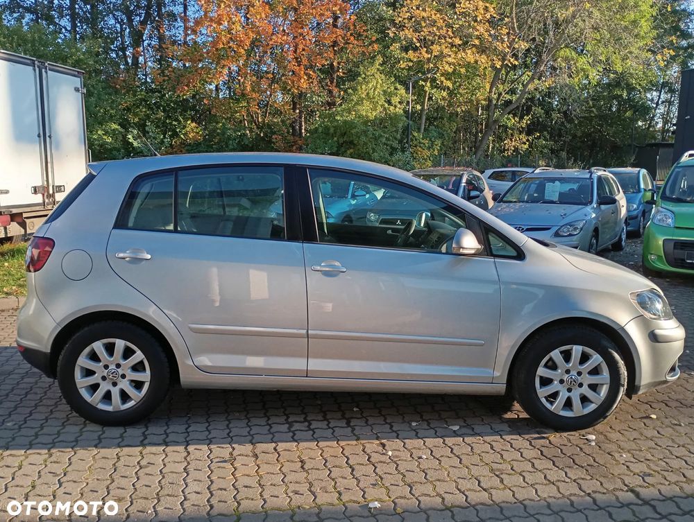 Volkswagen Golf Plus 1.9 TDI Comfortline - 21