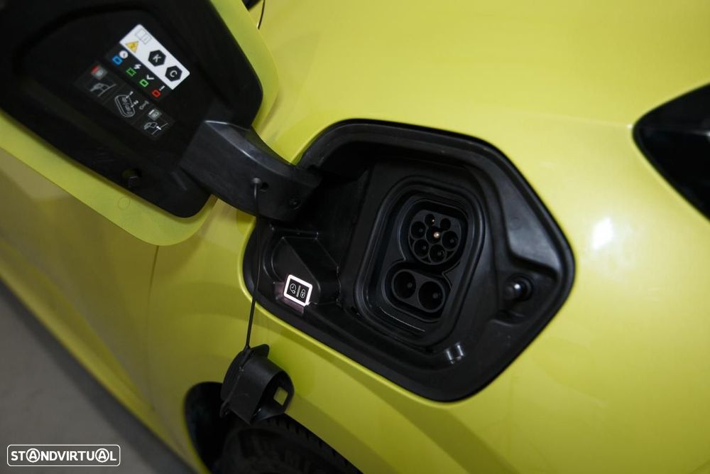 Peugeot e-208 Style - 13