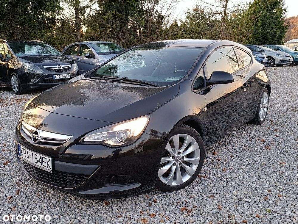 Opel Astra GTC 1.4 Turbo - 1