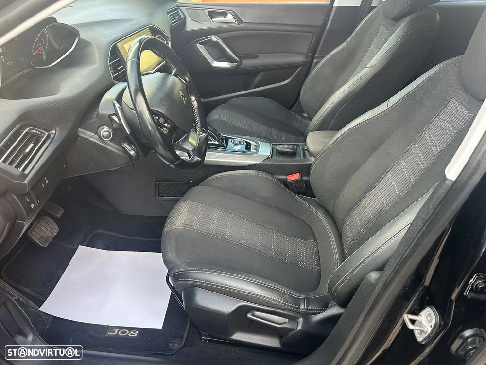 Peugeot 308 1.5 BlueHDi Allure Pack EAT8 - 35