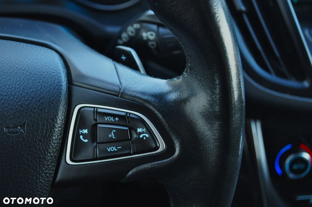 Ford Kuga 2.0 TDCi 4x4 Titanium - 16