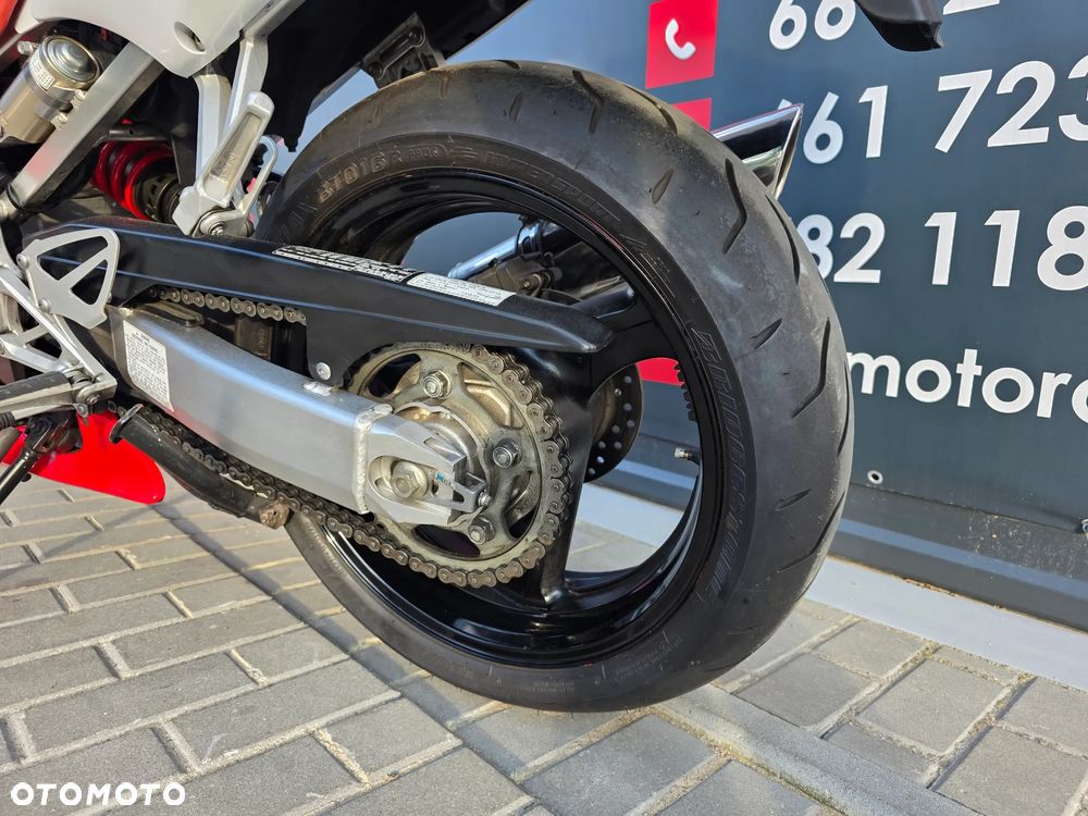 Honda CBR - 7