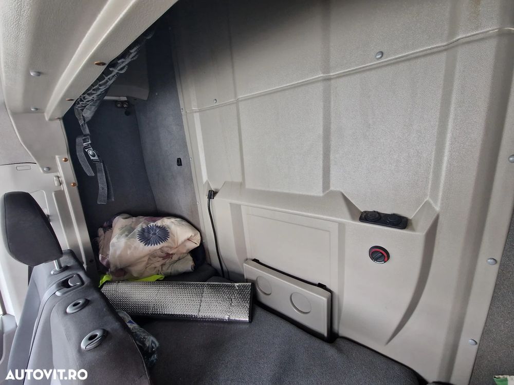 Volkswagen Crafter 8 paleti - 15