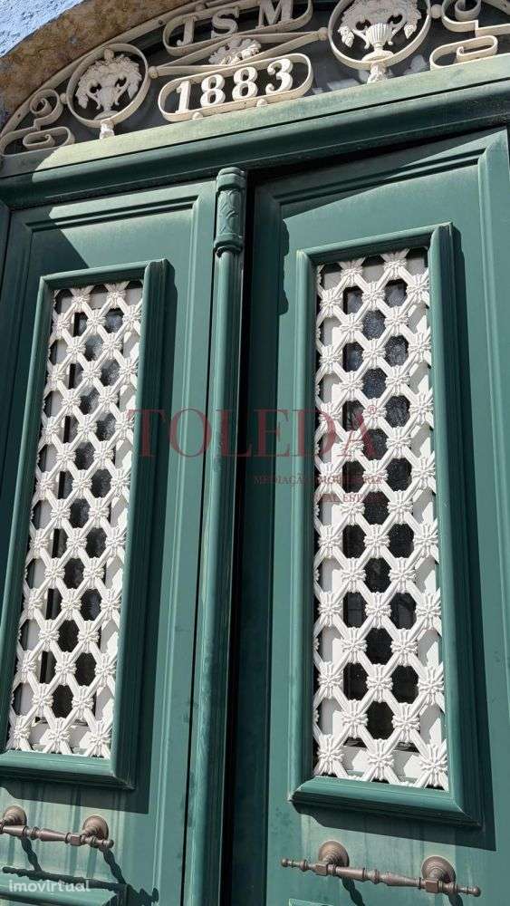 Moradia Emblemática no Centro de Azambuja - Grande imagem: 3/36