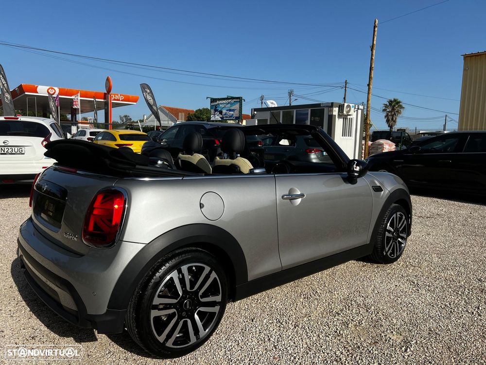 MINI 3 Portas Cooper Premium Classic Auto - 23