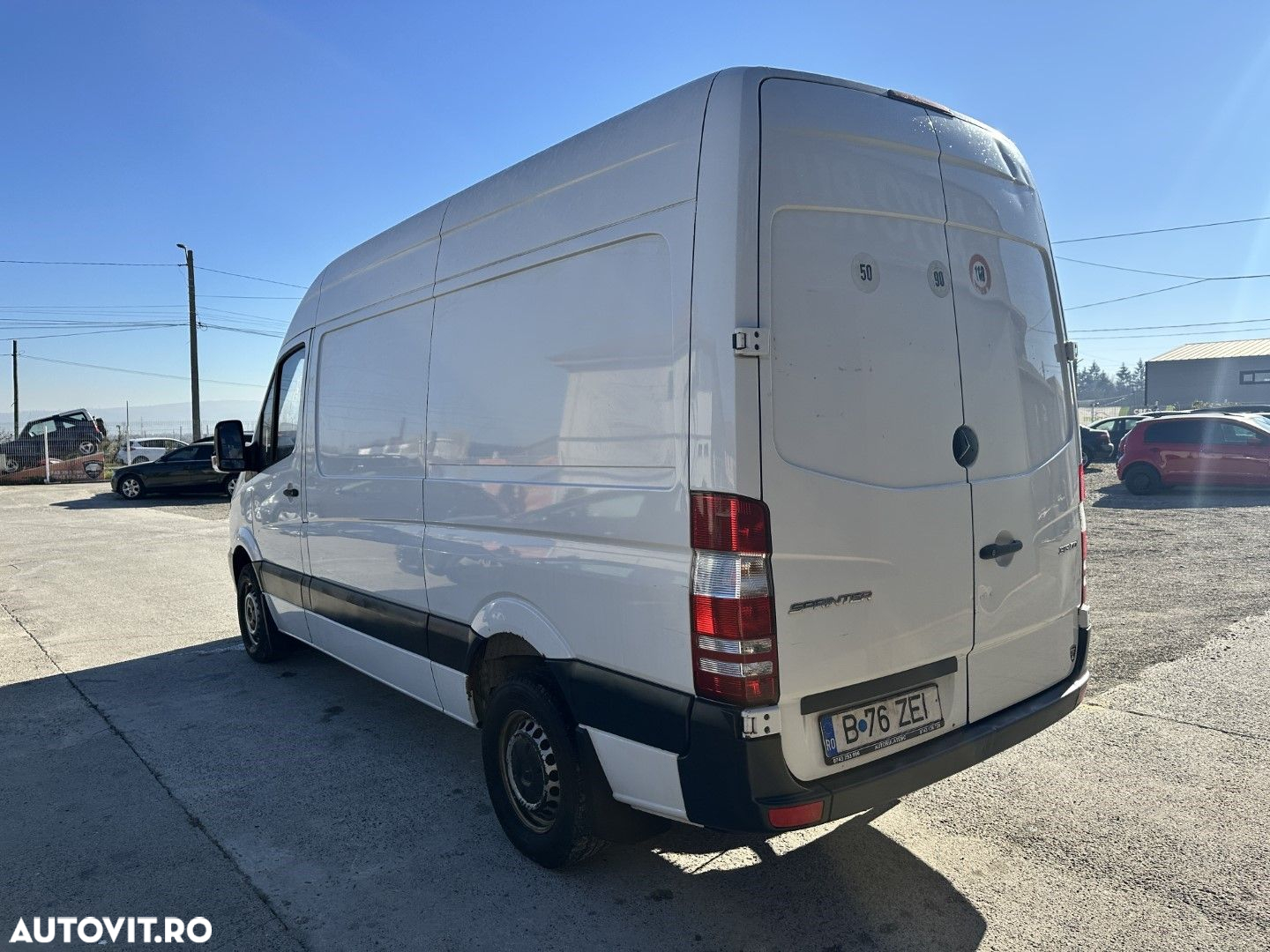 Mercedes-Benz Sprinter - 7