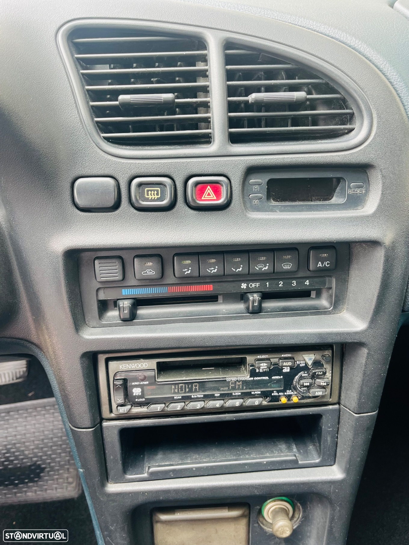 Mazda 323 F 1.5 - 42