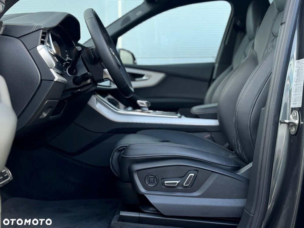 Audi Q7 55 TFSI mHEV Quattro S Line Tiptr - 27