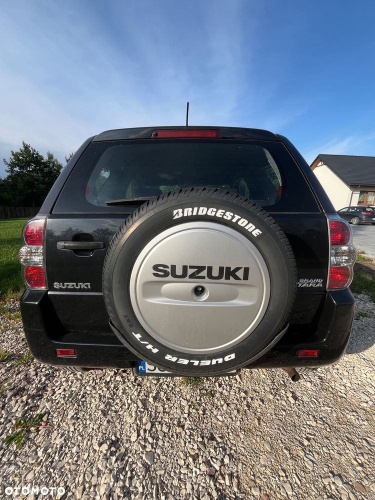 Suzuki Grand Vitara 1.6 - 8