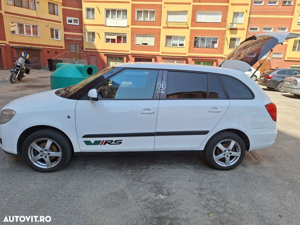 Skoda Fabia 1.6 Ambiente - 1