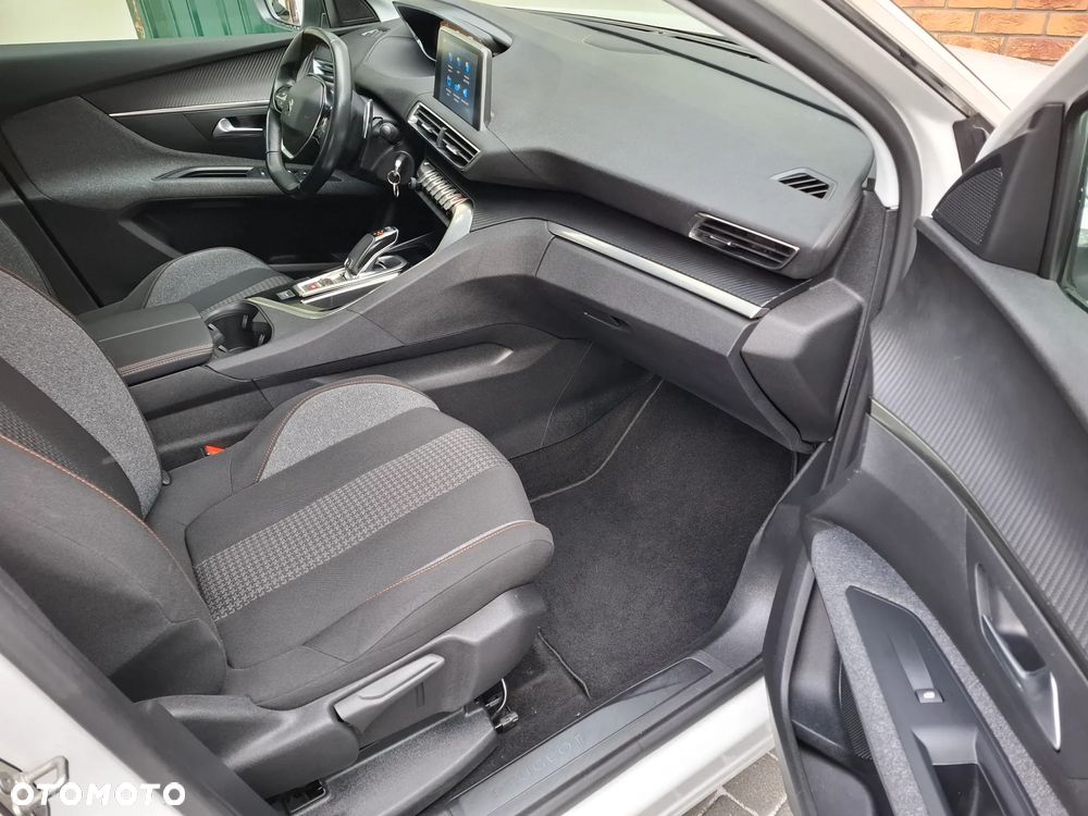 Peugeot 5008 BlueHDi 130 EAT8 Active Pack - 13