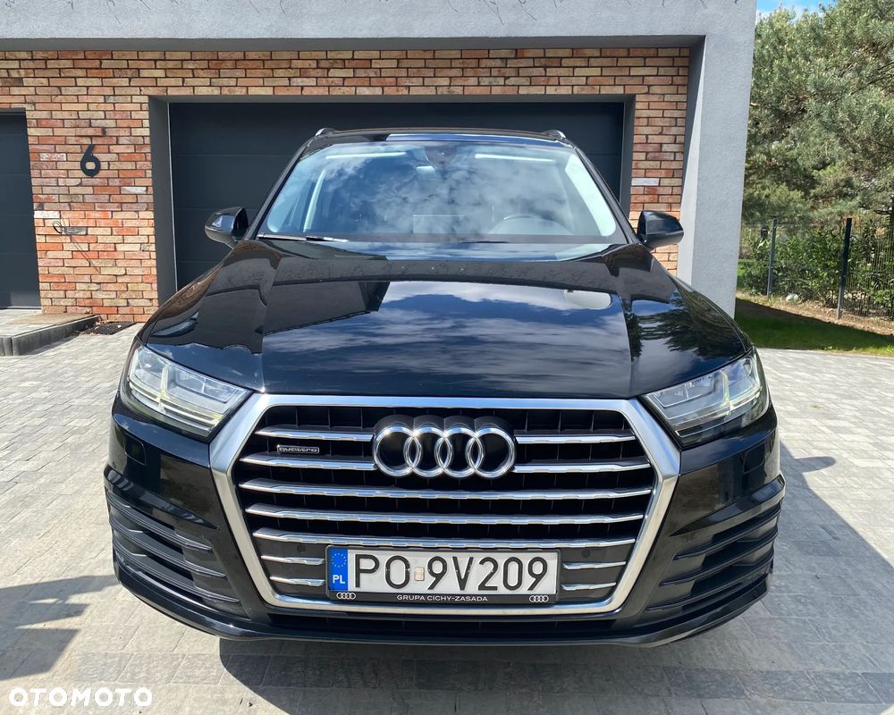 Audi Q7 - 8