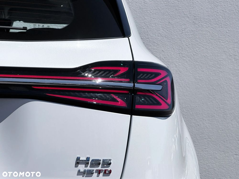 Hongqi HS5 2.0T Executive AWD - 16
