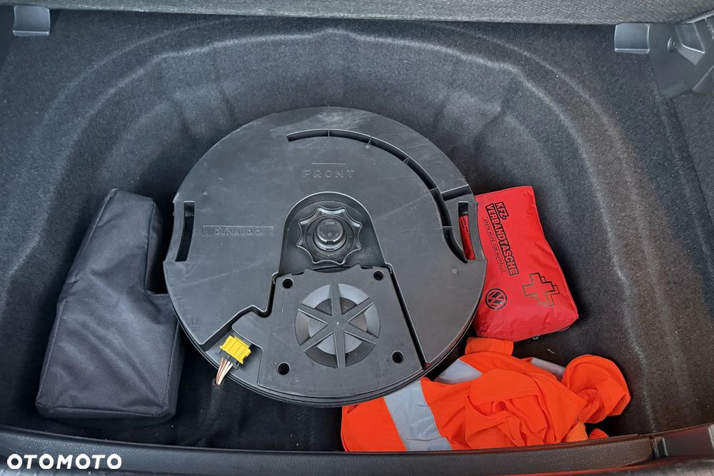 Volkswagen Golf GTD 2.0 TDI SCR DSG - 29