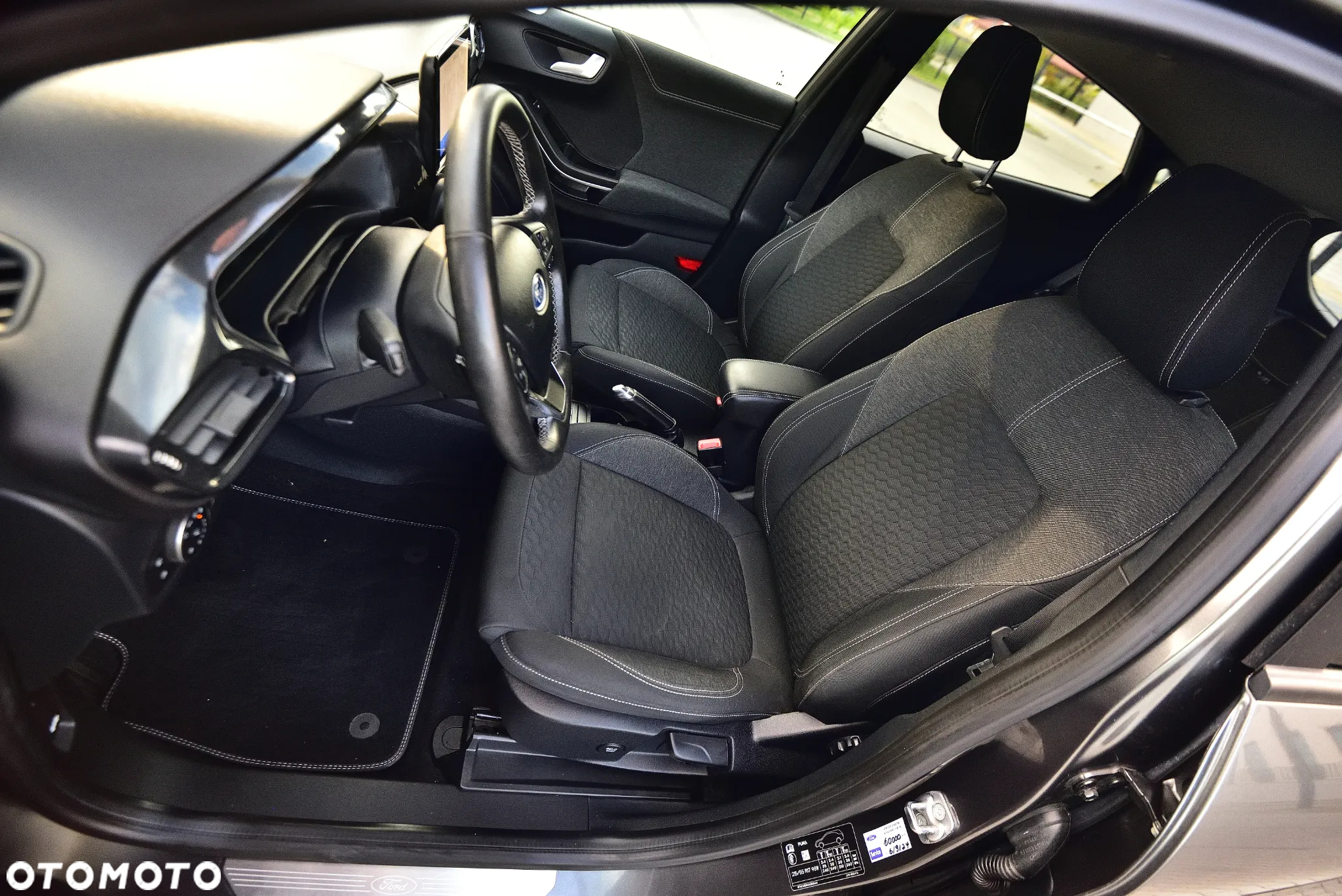 Ford Puma 1.0 EcoBoost mHEV Titanium - 33