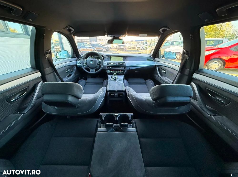 BMW Seria 5 525d xDrive Touring Aut. - 27