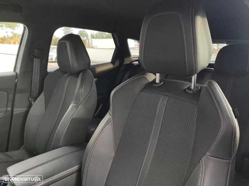 Peugeot 3008 1.6 Hybrid GT e-EAT8 - 14