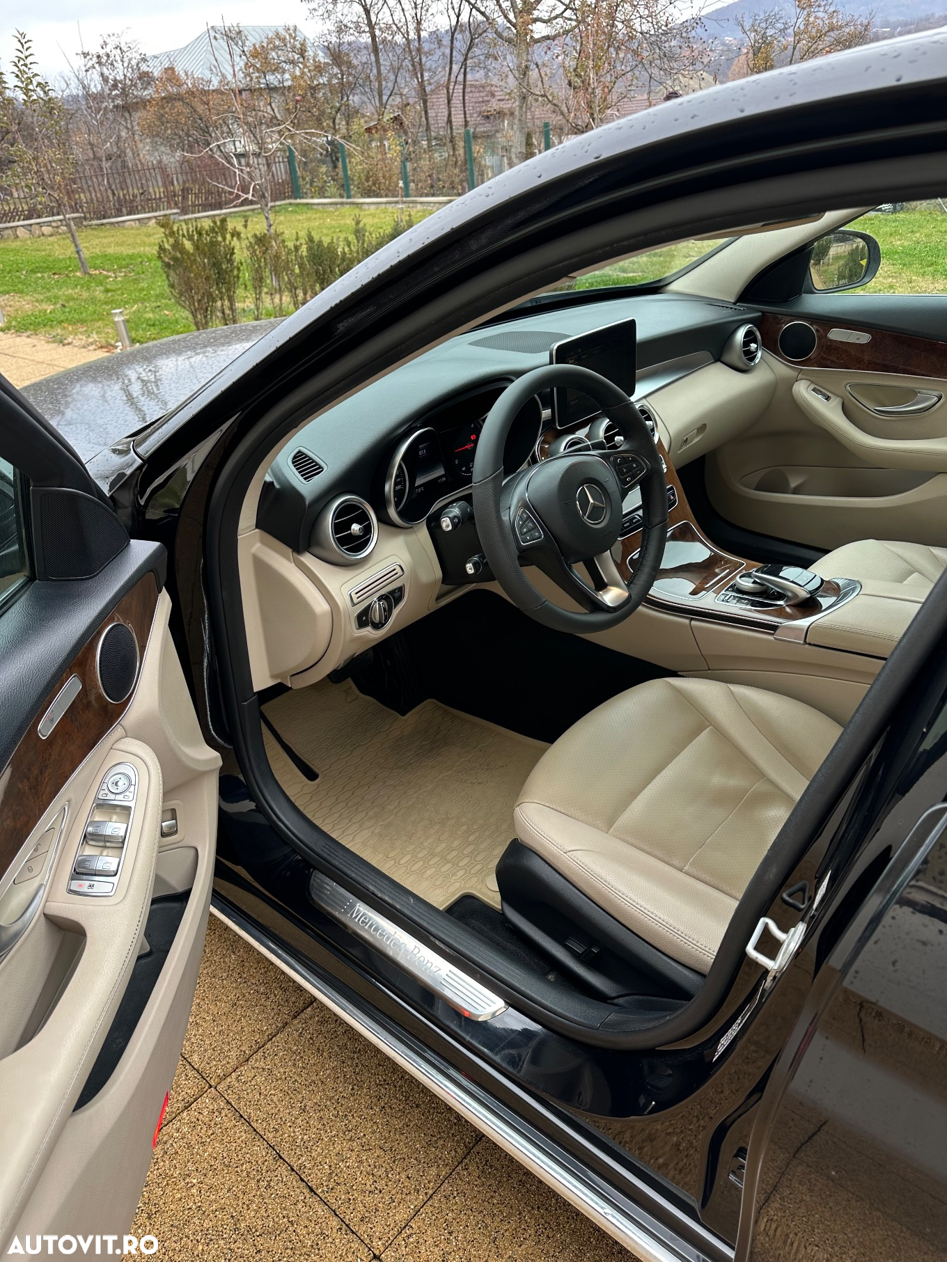 Mercedes-Benz C - 6