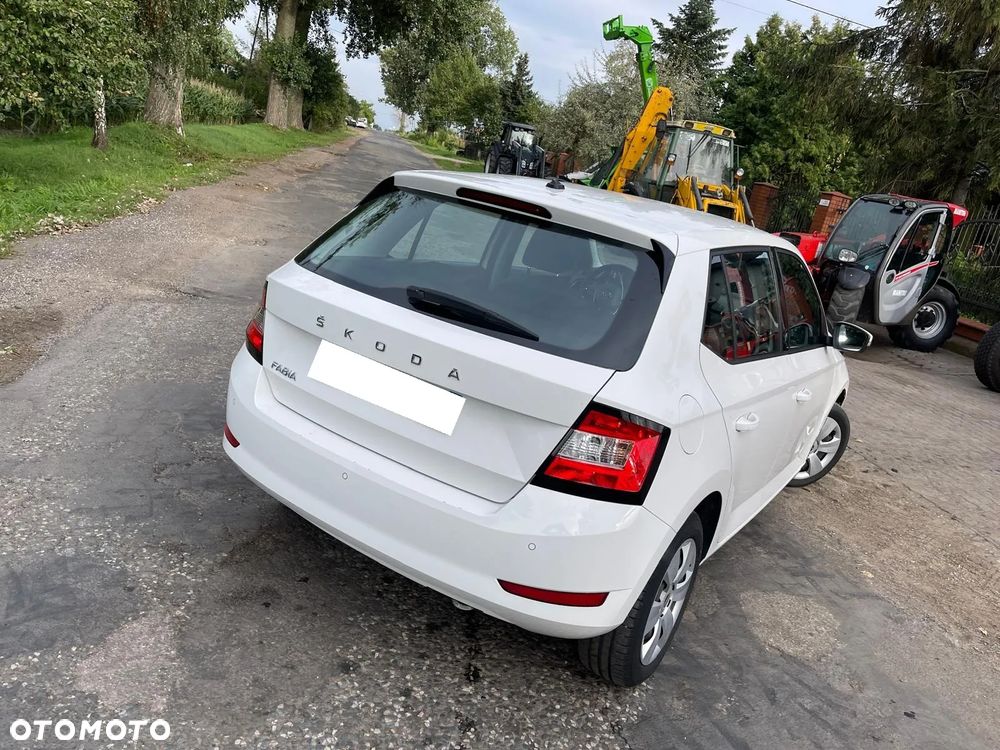 Skoda Fabia 1.0 MPI Cool Edition - 34