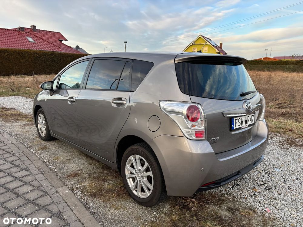 Toyota Verso 1.6 D-4D 5-Sitzer Start/Stop Edition S+ - 14