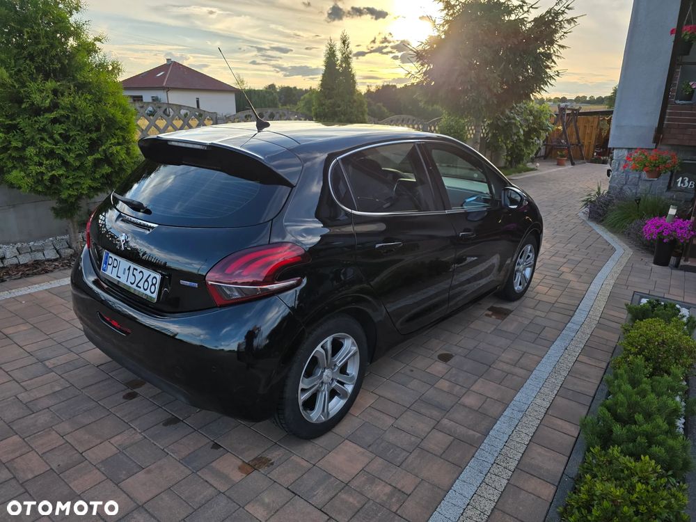 Peugeot 208 Blue-HDi 100 Stop&Start Allure - 6