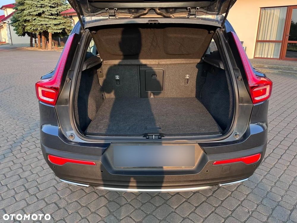 Volvo XC 40 T3 Inscription - 38