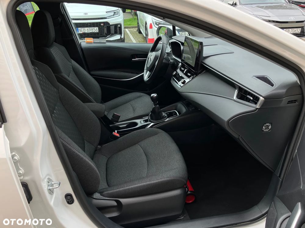 Toyota Corolla 1.5 Comfort - 19