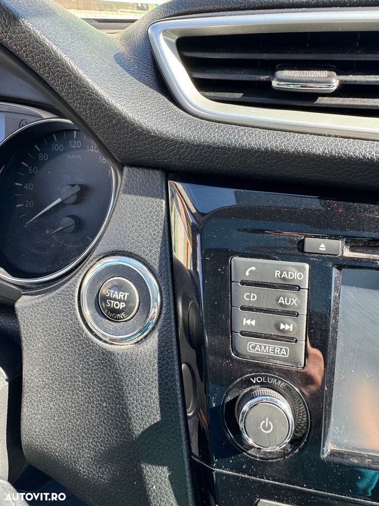 Nissan Qashqai 1.6 DCI Xtronic TEKNA - 12