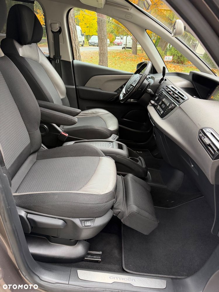 Citroën C4 Grand Picasso - 23
