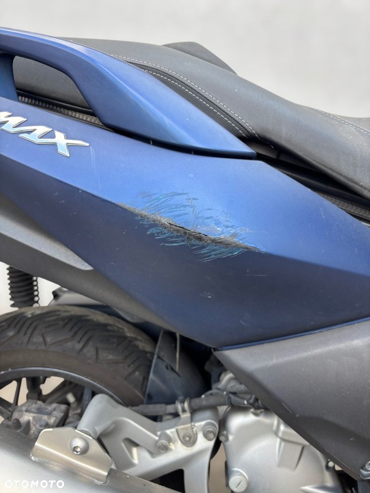 Yamaha X-max - 15