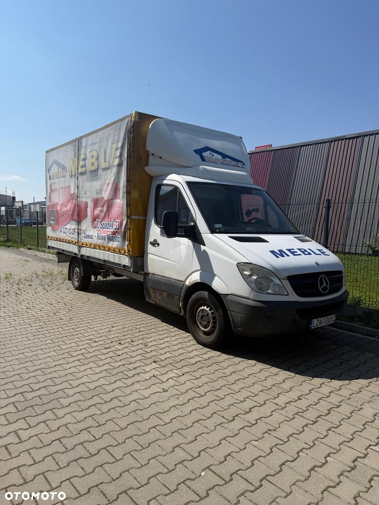Mercedes-Benz Sprinter - 1