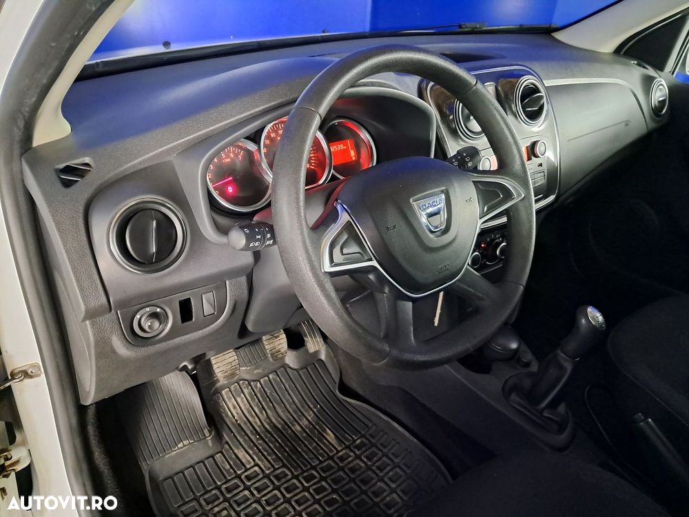 Dacia Logan - 11