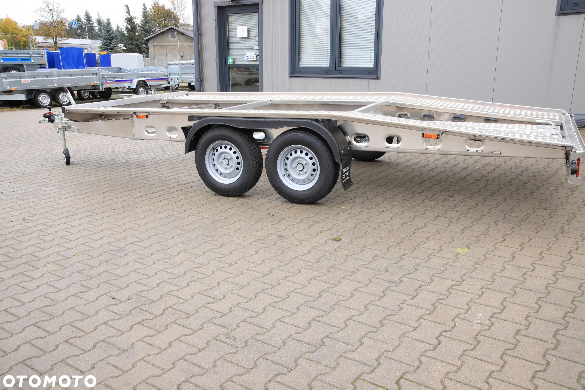 Inny Gala Taurus 4.5x2.05m Full Aluminium 420kg  Koła 14c - 18