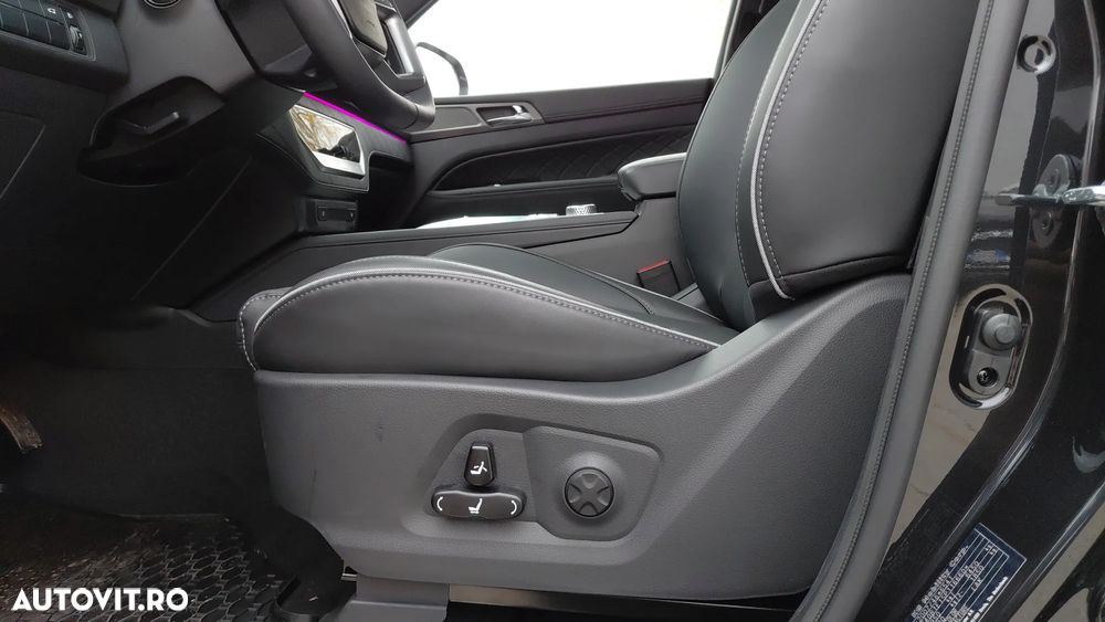 KG Mobility Rexton - 16