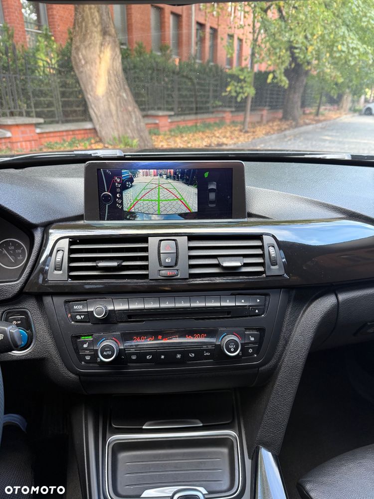 BMW Seria 3 - 21