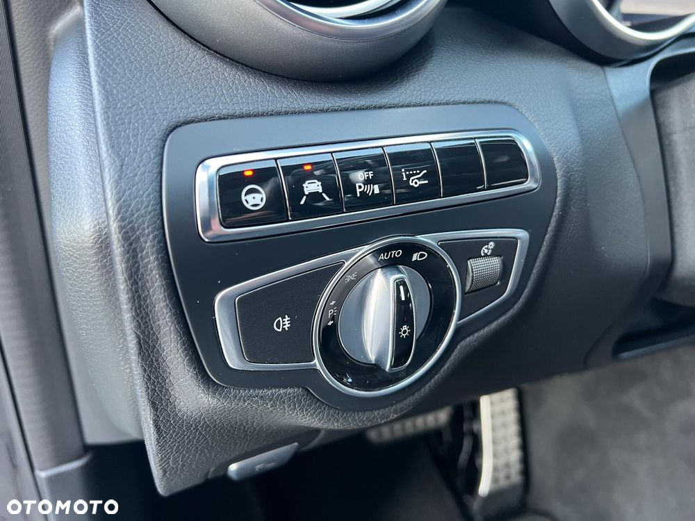 Mercedes-Benz Klasa C 250 (BlueTEC) d 7G-TRONIC AMG Line - 25