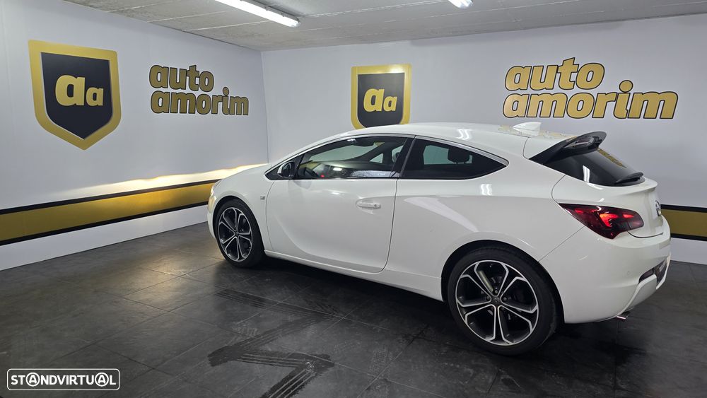 Opel Astra GTC 1.6 T S/S J20 - 10