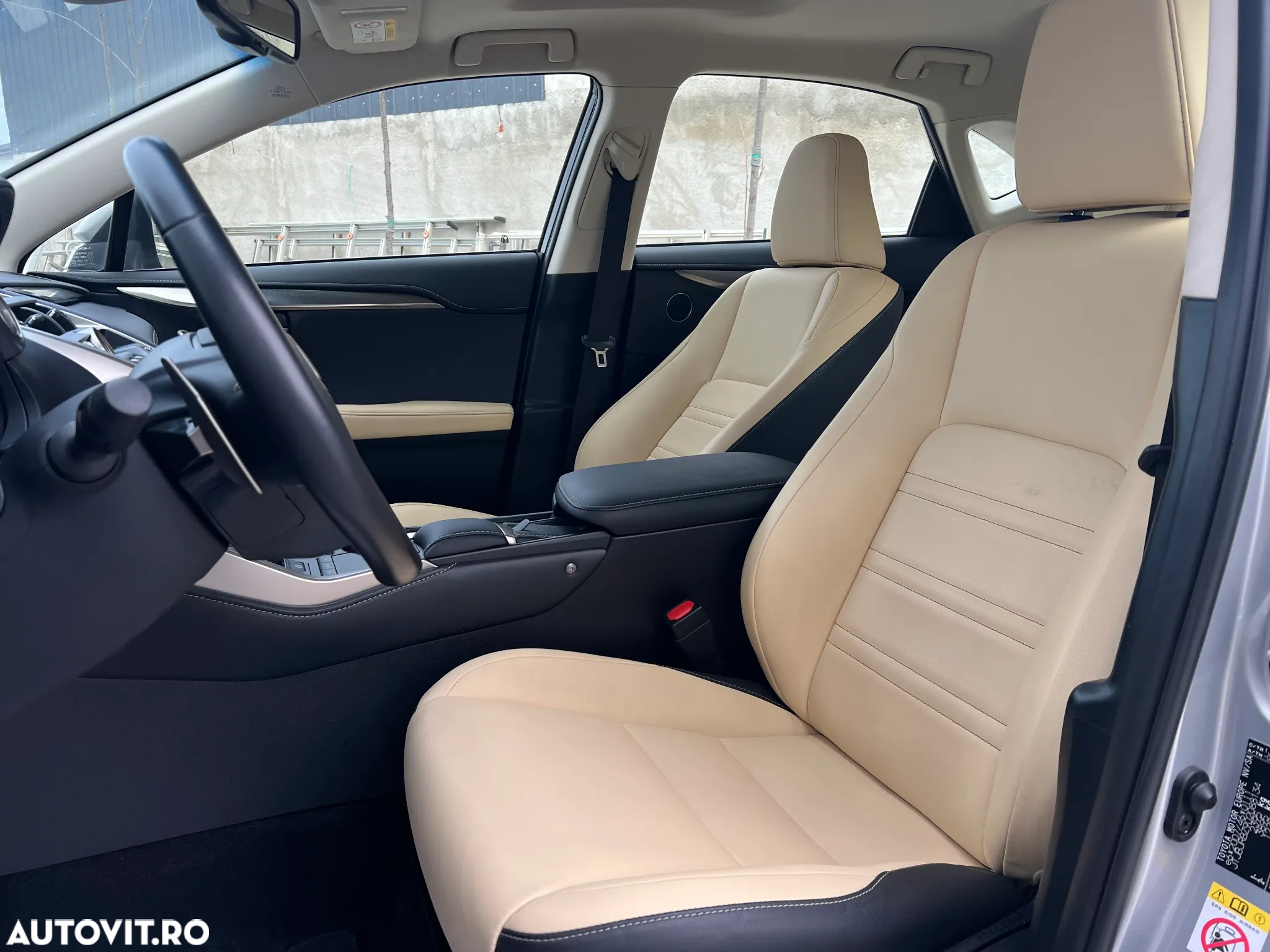 Lexus Seria NX - 6