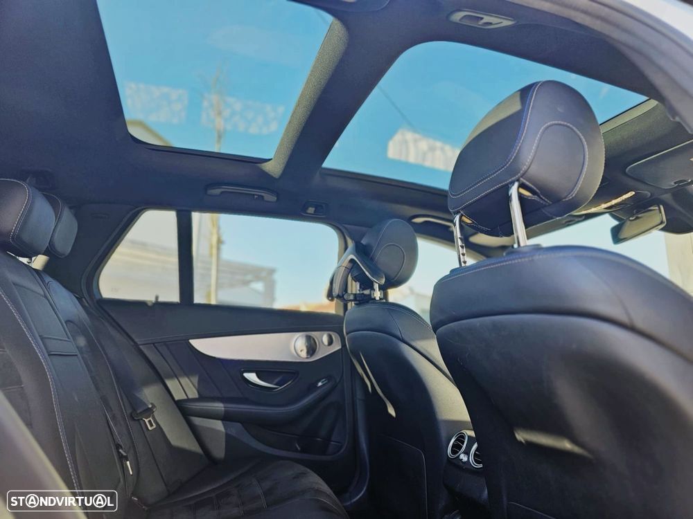 Mercedes-Benz C 300 - 28