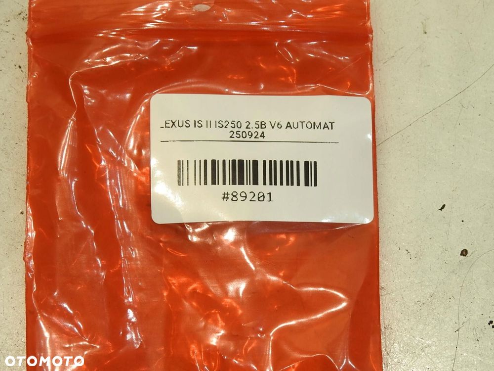 UCHWYTY ZACZEPY PODSUFITKI LEXUS IS II - 4