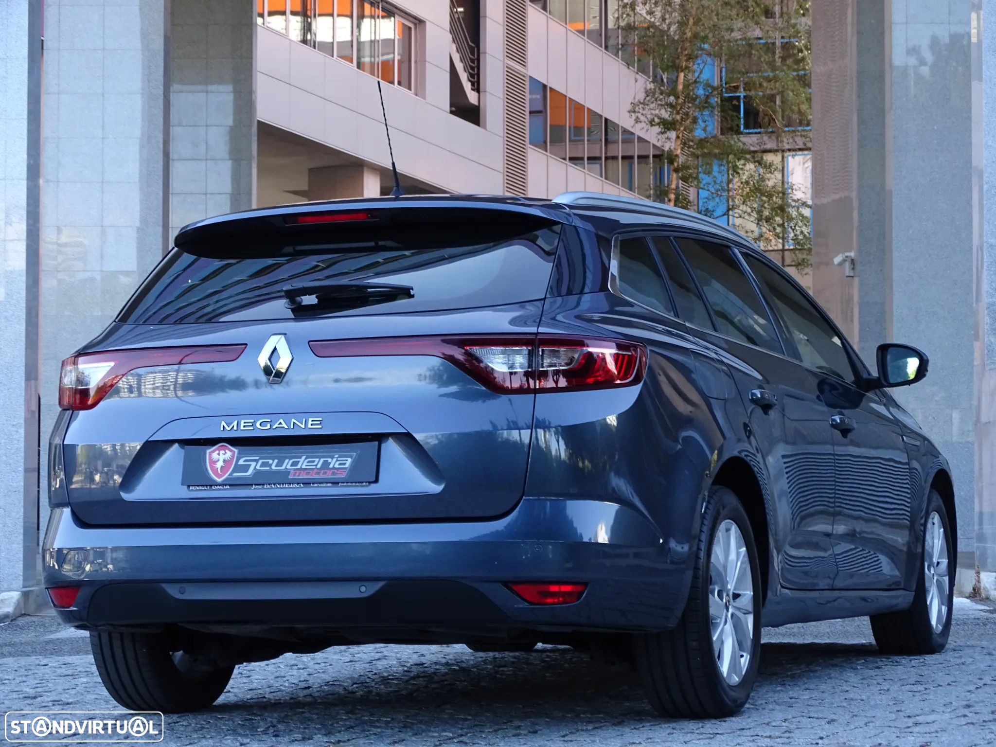 Renault Mégane Sport Tourer 1.5 Blue dCi Limited - 3