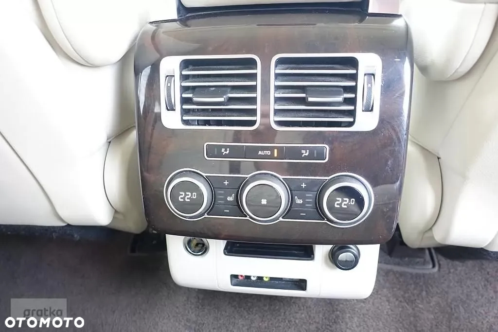 Land Rover Range Rover 4.4SD V8 LWB Vogue EU6 - 7