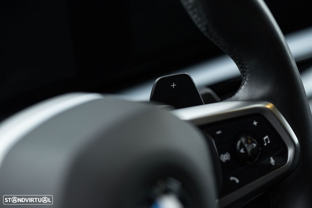 BMW 520 d Pack M Auto - 11
