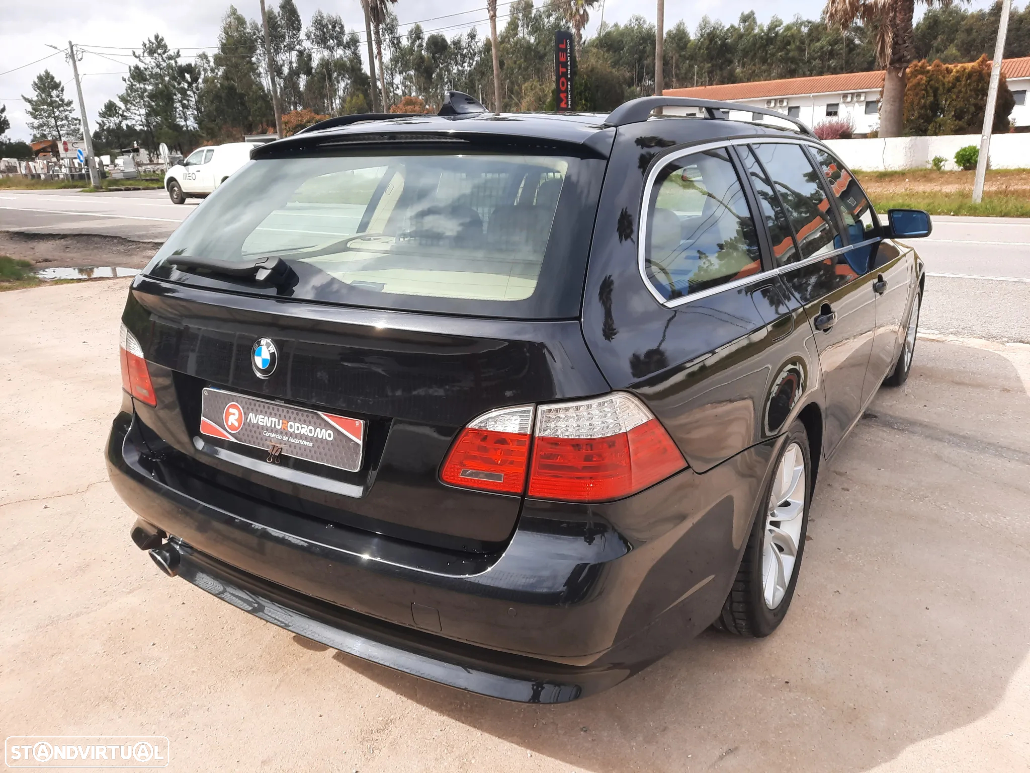 BMW 520 d Touring Executive - 13